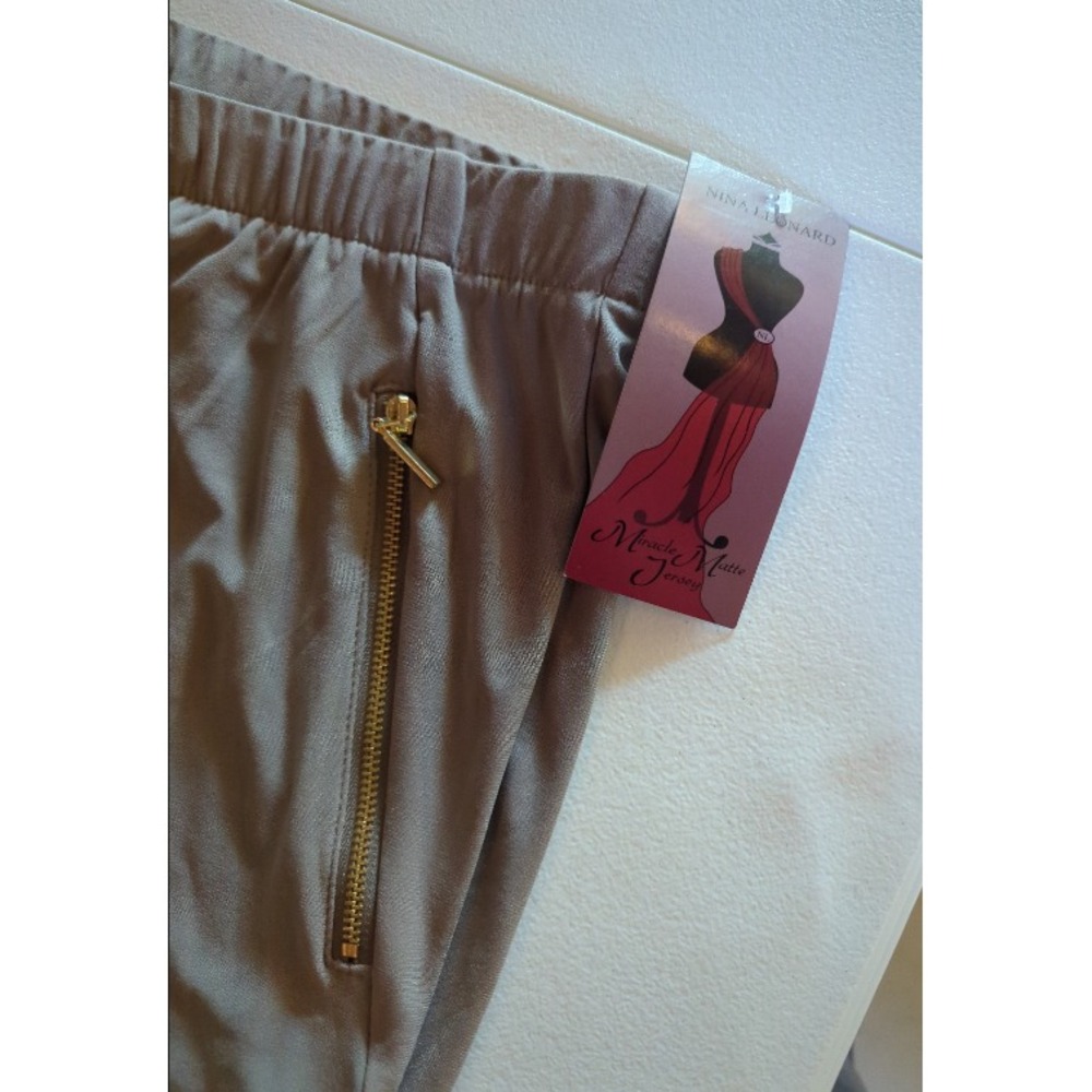 Nina Leonard Women's XL Taupe Jogger Pants Miracle Matte Jersey‎ Elastic Waist - Picture 3 of 3